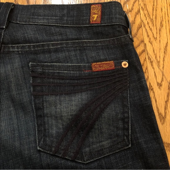7FAM ~ Crop Dojo Dark Wash Stretch Jeans - Picture 5 of 8